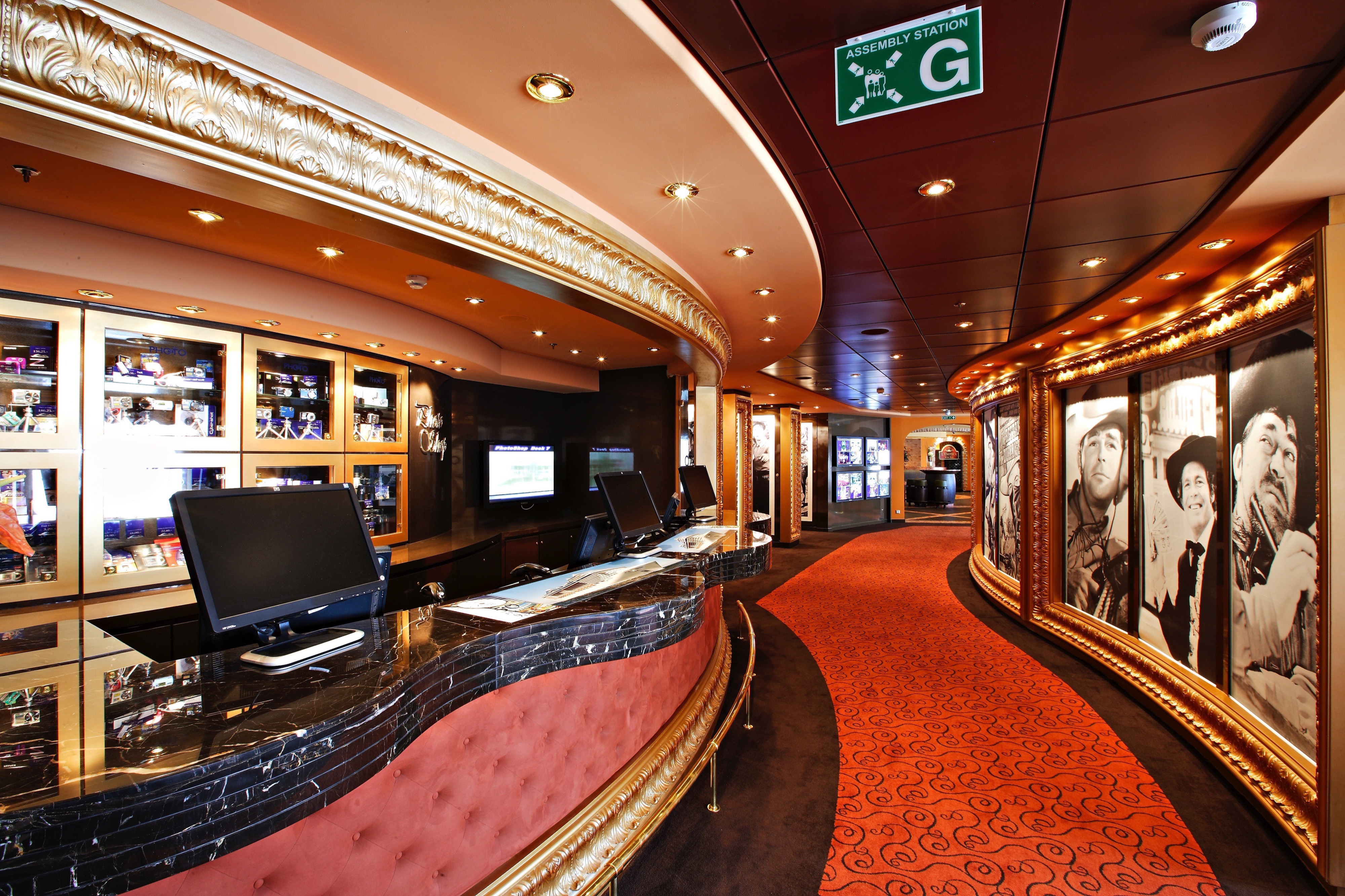 MSC Splendida - Photo Shop